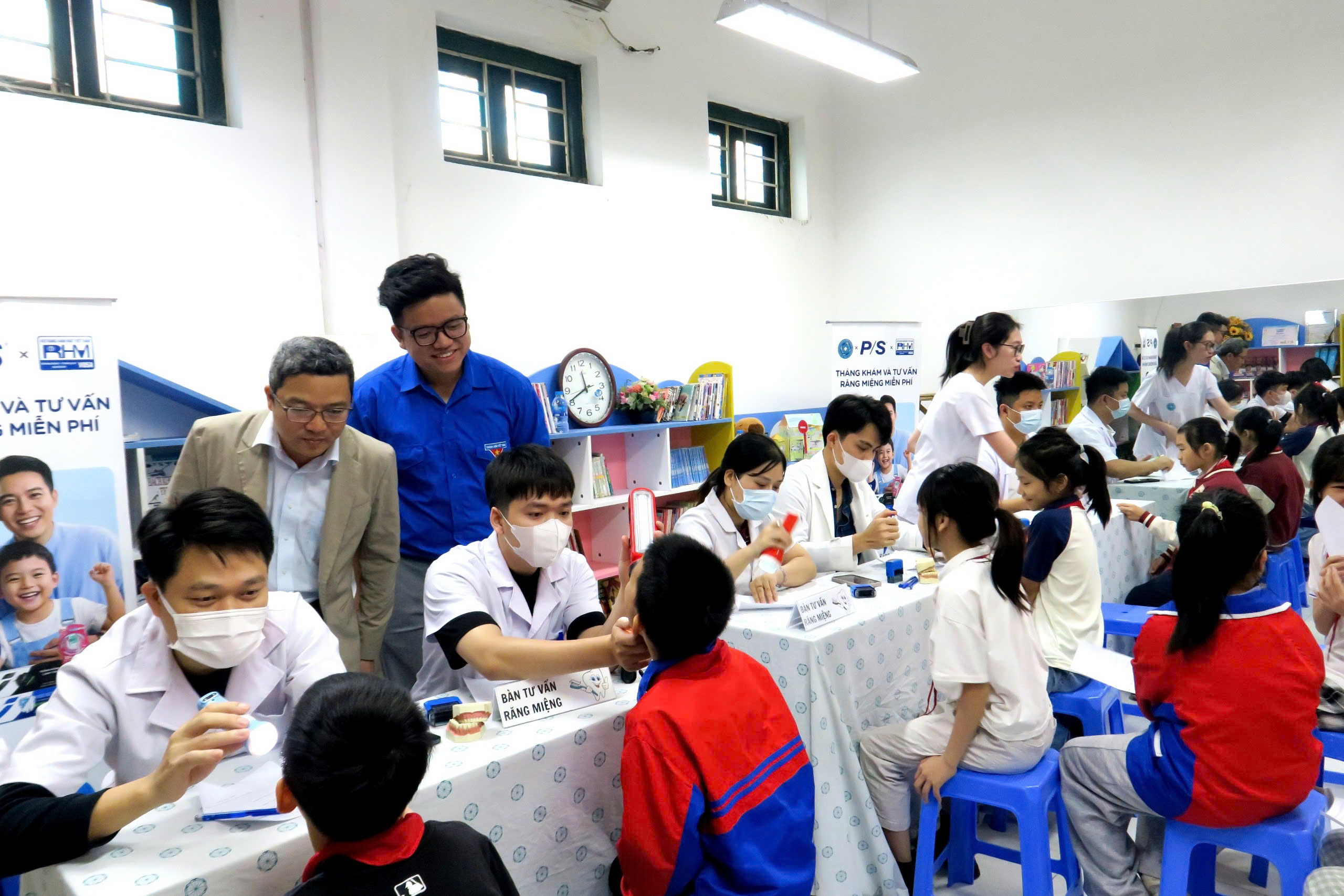 Tỷ lệ sâu răng ở trẻ em Việt Nam chạm mức 90%: Bác sĩ nha khoa khuyên gì?- Ảnh 4.