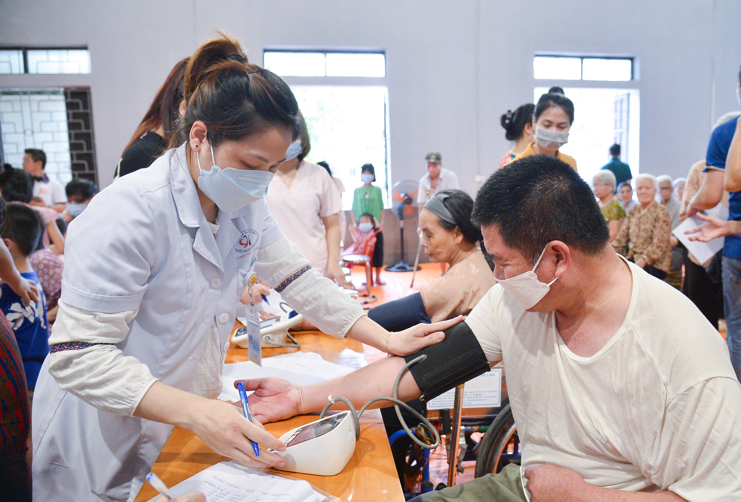 Đề xuất phân cấp nhiệm vụ lĩnh vực bảo trợ xã hội thuộc thẩm quyền của Bộ Y tế- Ảnh 1.