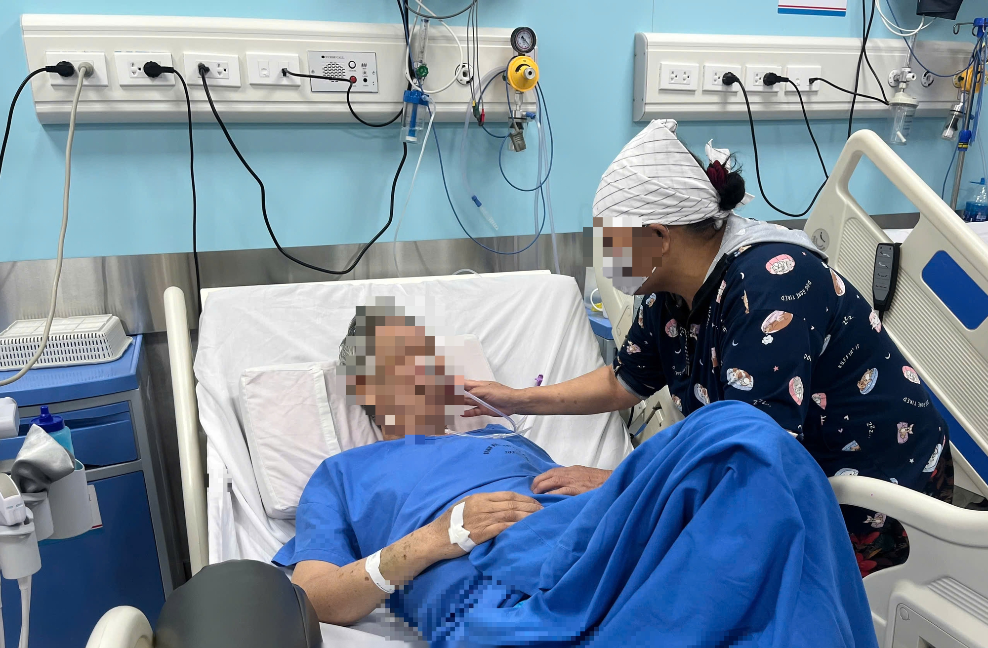 Bài 1: Đột quỵ ập đến trong tích tắc - Khi sự sống bị đẩy vào cuộc đua nghẹt thở- Ảnh 1.