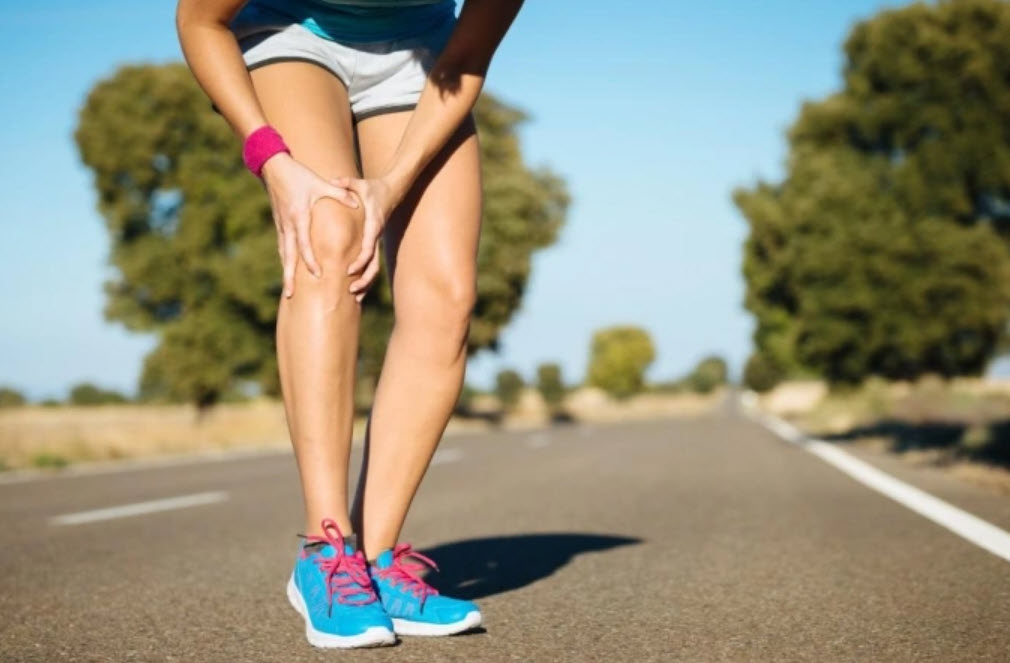 Lối sống ít vận động làm tăng nguy cơ thoái hóa khớp gối ở người trẻ- Ảnh 1.