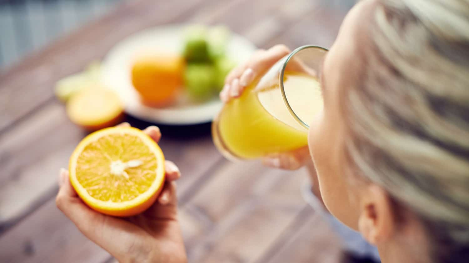Phụ nữ nên bổ sung những loại vitamin nào mỗi ngày?- Ảnh 1. 1