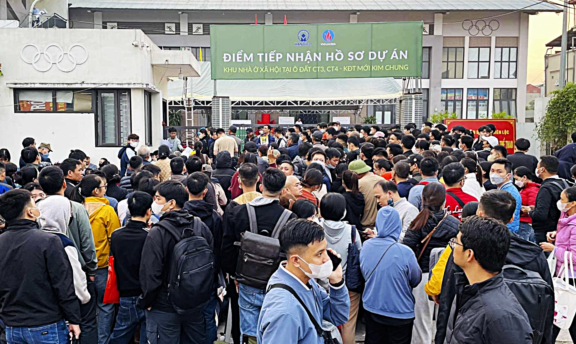 Có đất nhưng chưa có nhà, thu nhập thấp, ở nhờ nhà ngoại… có được mua nhà ở xã hội?