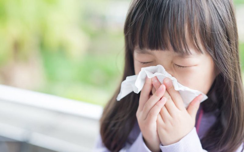 Bệnh hô hấp gia tăng ở trẻ trong mùa nóng từ những thói quen tưởng chừng vô hại