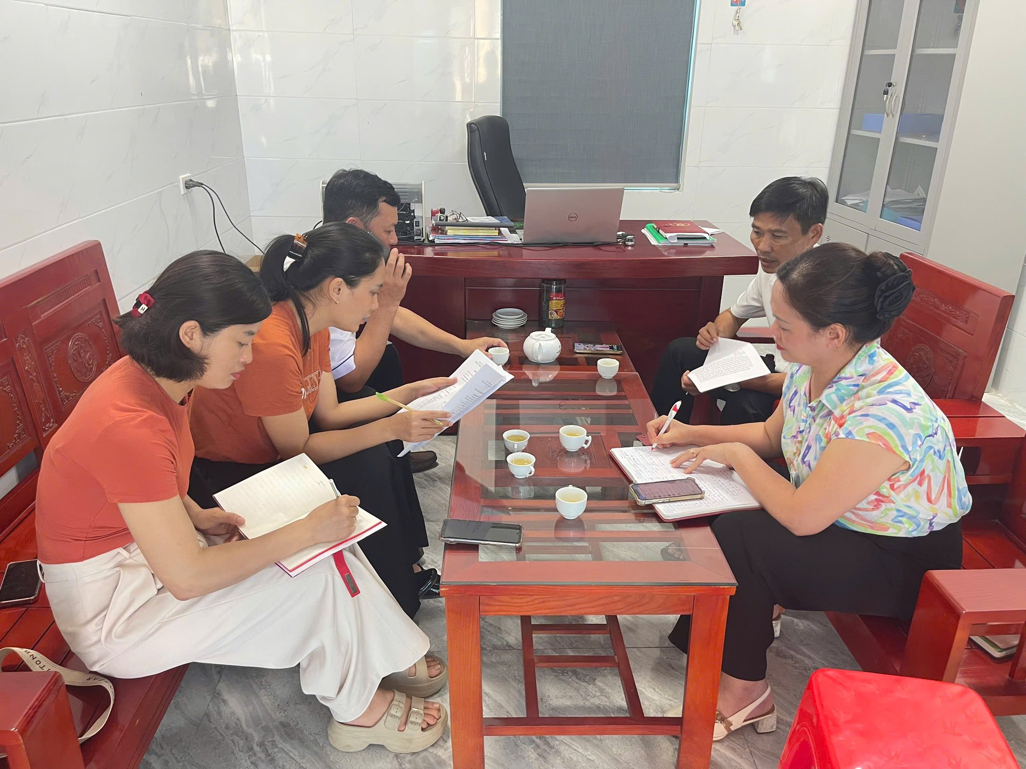 Tự điều trị bằng thuốc nam, người đàn ông tử vong nghi do bệnh dại sau 5 tháng- Ảnh 1.