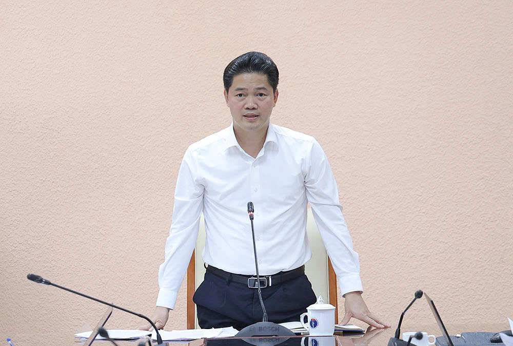 Thứ trưởng Thường trực Vũ Mạnh Hà: Chính sách về y dược cổ truyền phải vừa quản lý chặt chẽ, vừa tạo động lực phát triển- Ảnh 1.