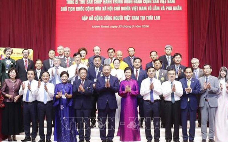 Tổng Bí thư, Chủ tịch nước Tô Lâm gặp gỡ cộng đồng người Việt Nam tại Thái Lan