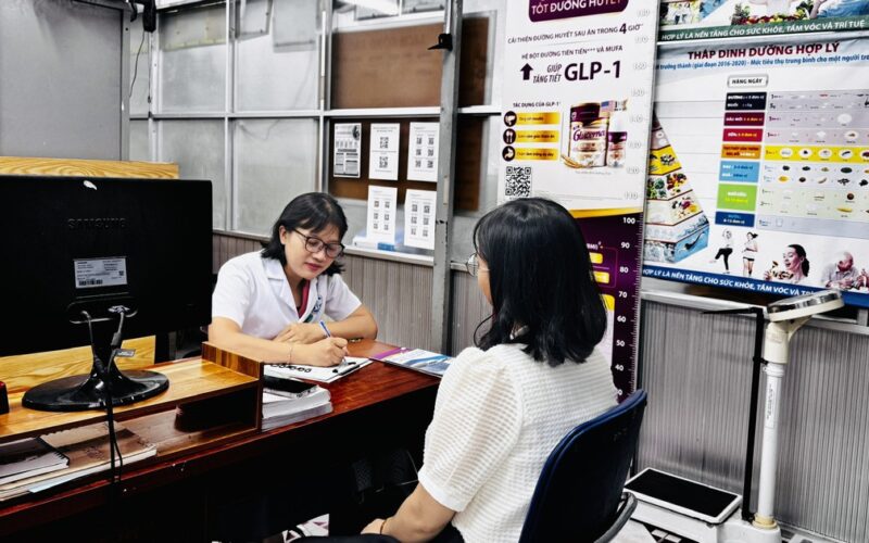 Bảo vệ sức khỏe mùa nắng nóng: Chìa khóa nào để cơ thể không kiệt sức?