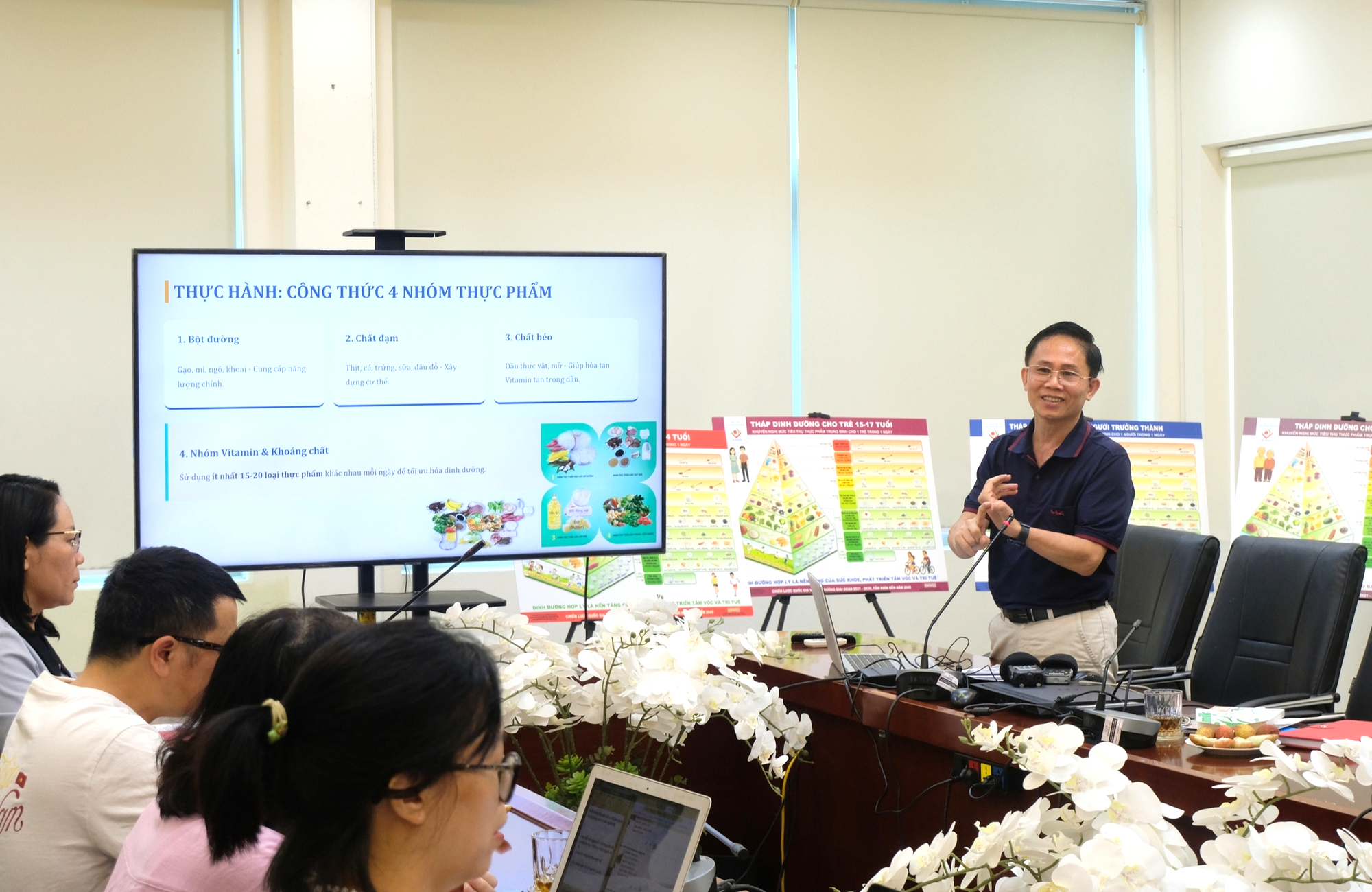 Nghịch lý bữa ăn đủ đầy nhưng nhiều người Việt vẫn thiếu vi chất- Ảnh 3.