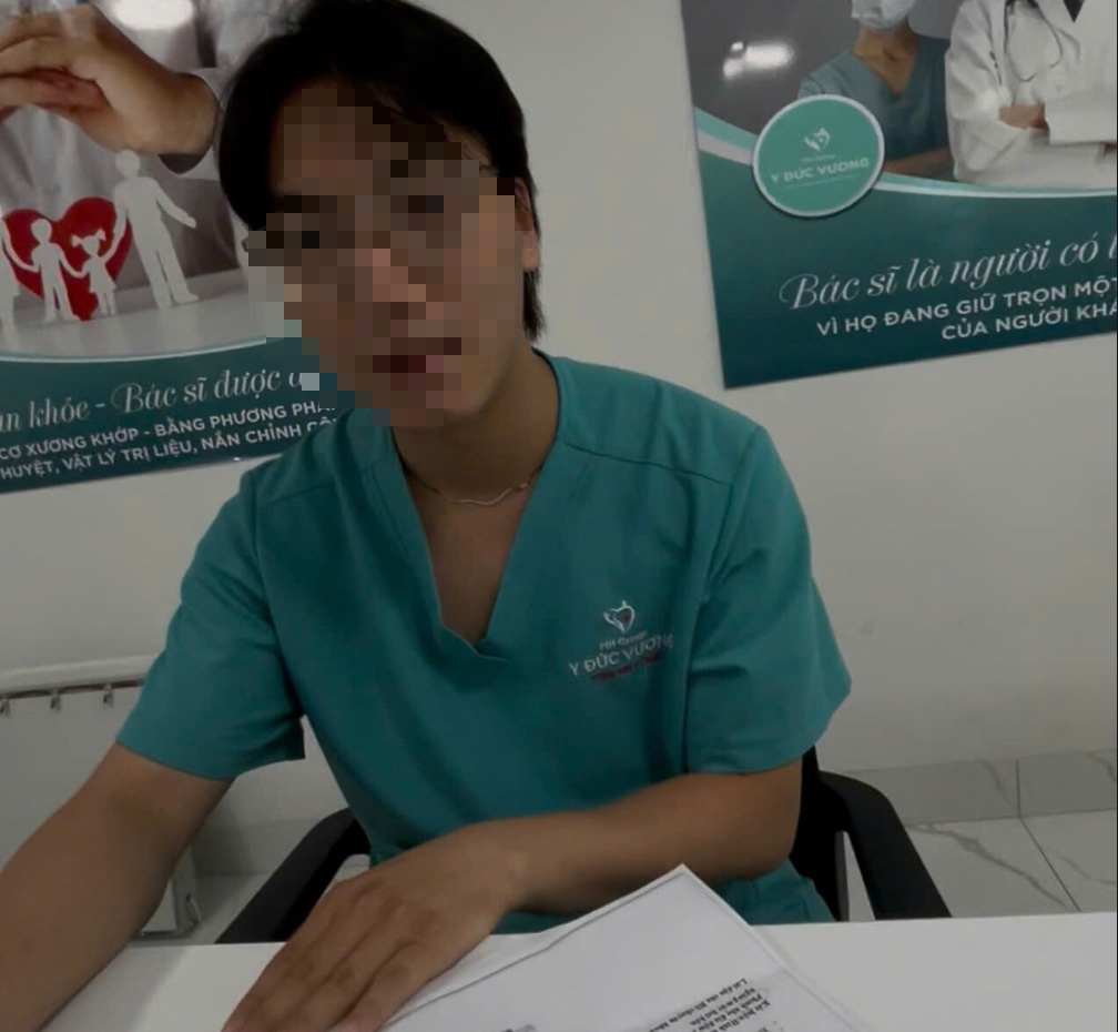 ‘Tiến sĩ nắn chỉnh xương’ ở Y Đức Vương tự nhận chỉ chăm sóc sức khoẻ, tiếp tục giúp trẻ ‘không nói được thành nói được’- Ảnh 2.