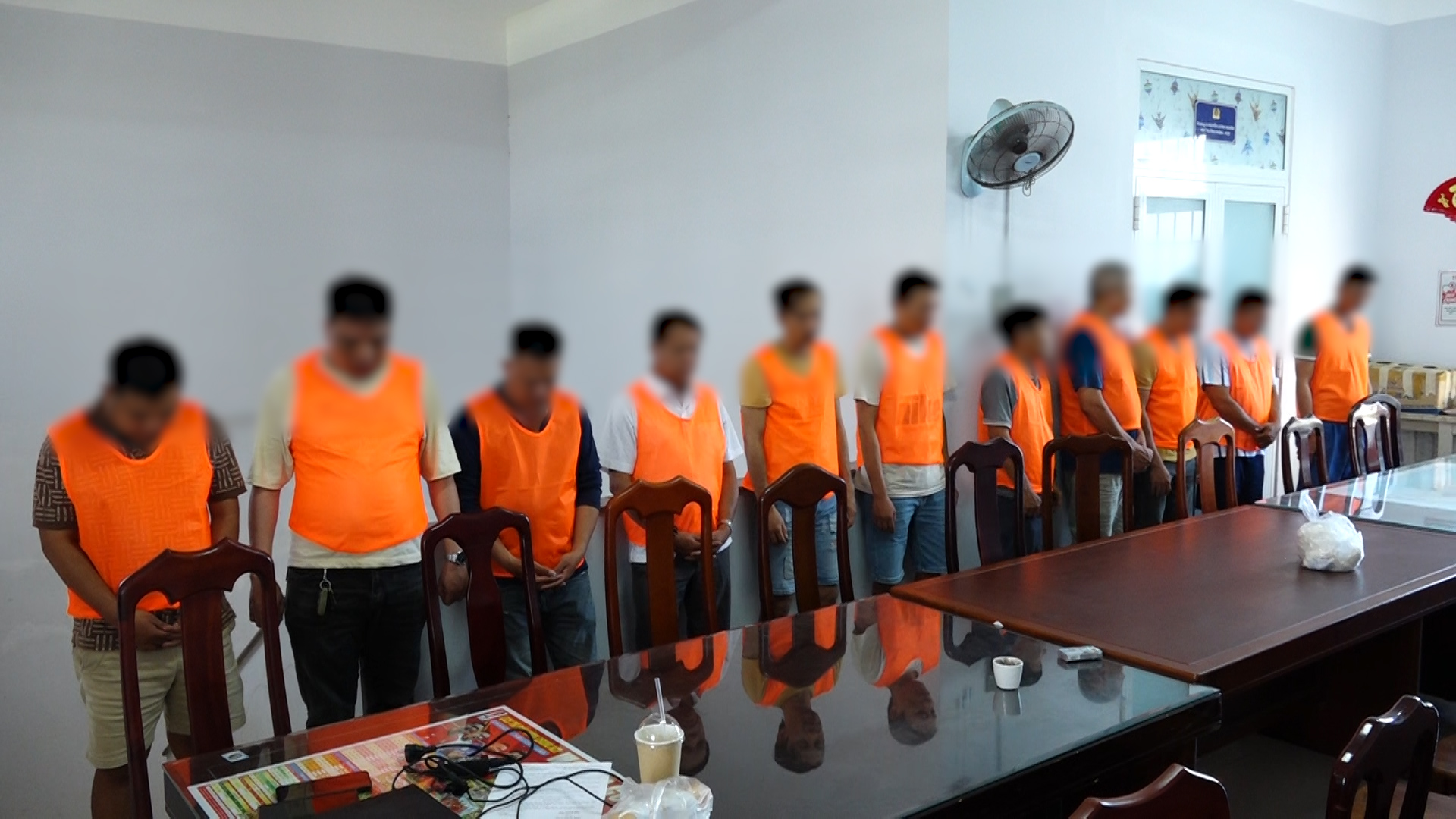 Triệt xóa đường dây cá độ bóng đá hơn 2 tỷ đồng hoạt động trên mạng - Ảnh 1.
