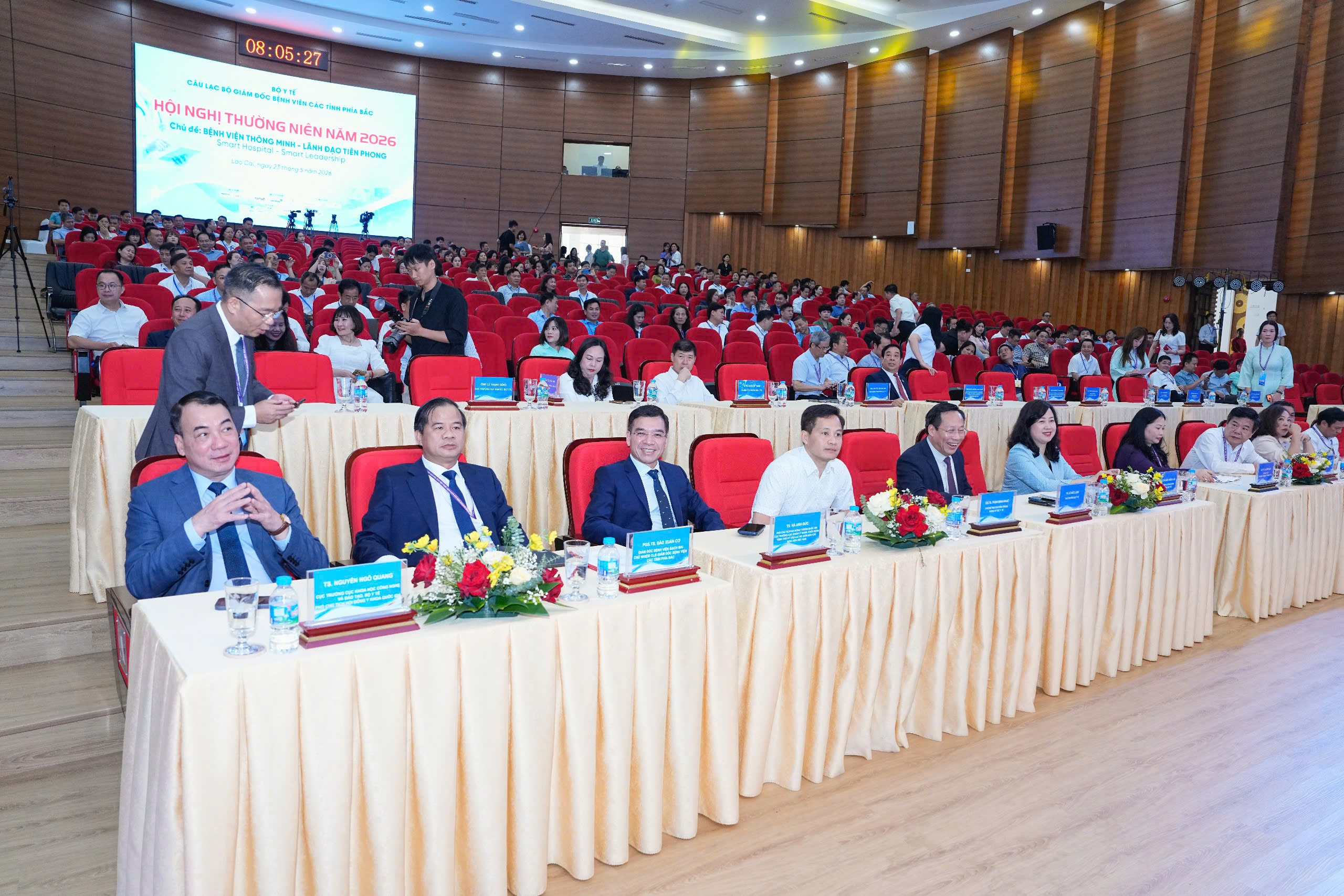 'Giám đốc bệnh viện phải là người có tầm nhìn, dám đổi mới, dám chịu trách nhiệm...'- Ảnh 5.