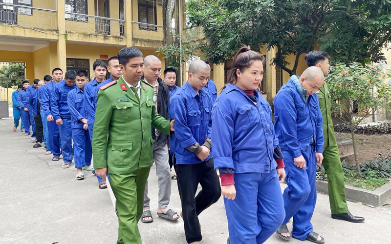 Triệt phá đường dây lừa đảo và đánh bạc trực tuyến hơn 9000 tỷ đồng