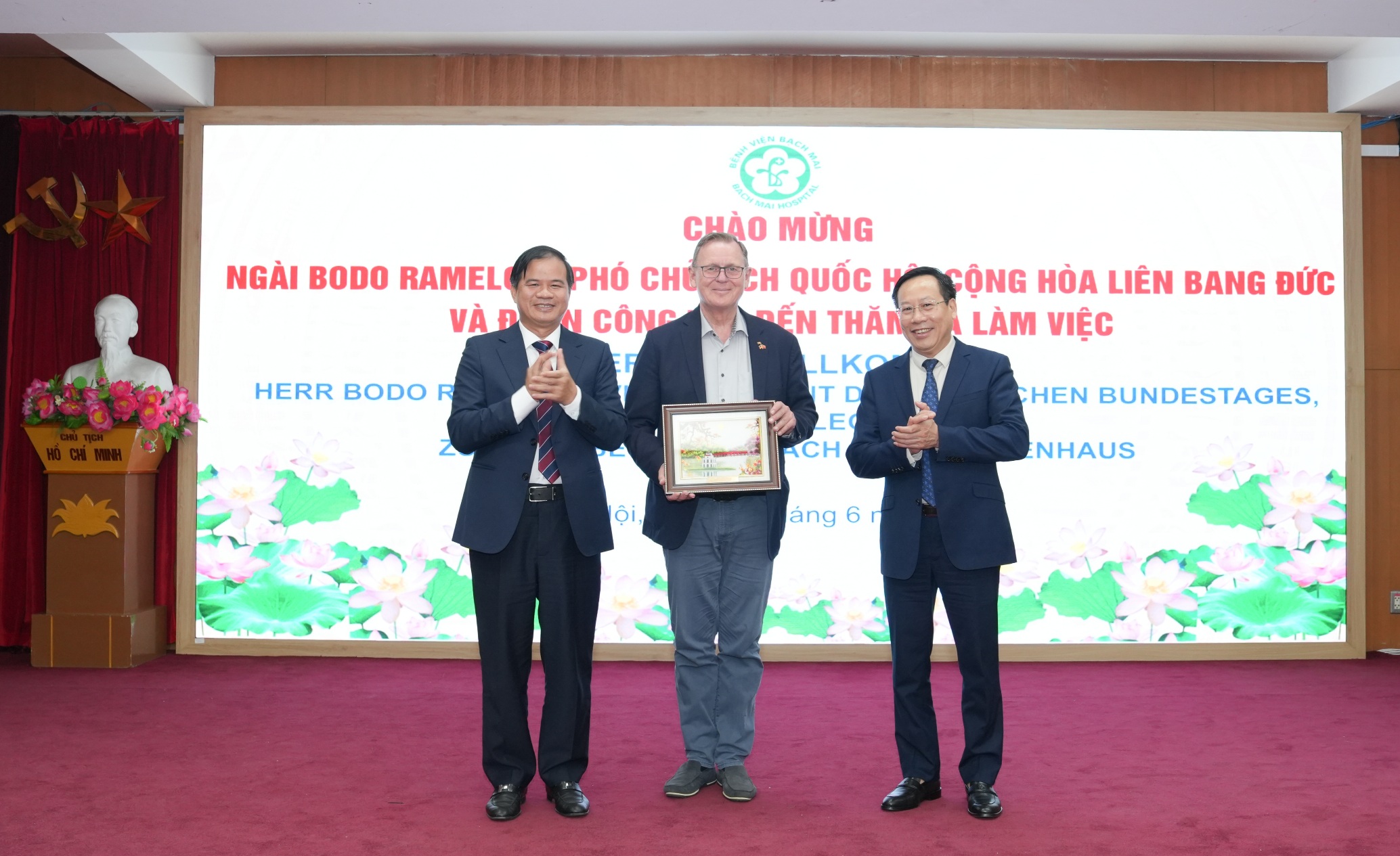 Bệnh viện Bạch Mai và Cộng hoà liên bang Đức thúc đẩy hợp tác đào tạo điều dưỡng, chăm sóc người cao tuổi- Ảnh 4.