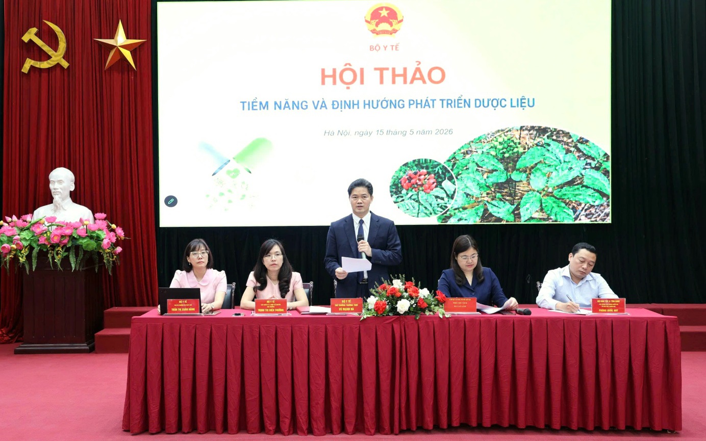 Thứ trưởng Thường trực Vũ Mạnh Hà: Chính sách về y dược cổ truyền phải vừa quản lý chặt chẽ, vừa tạo động lực phát triển- Ảnh 10.