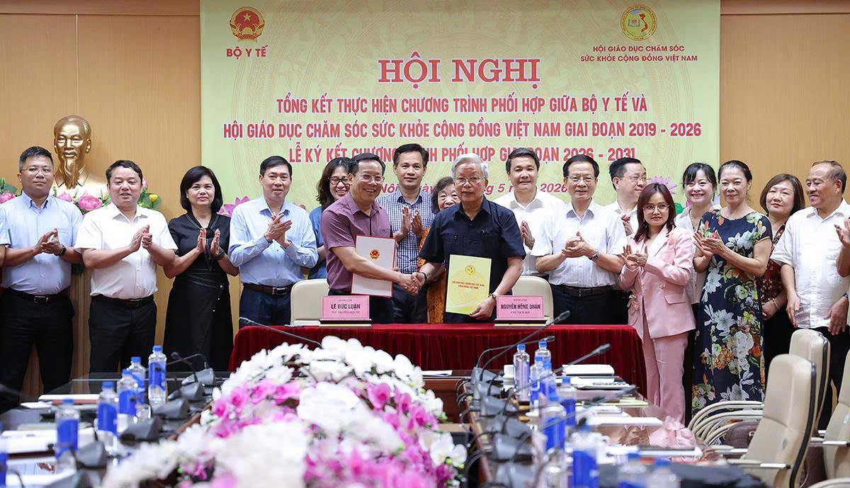 Bộ Y tế và Hội Giáo dục chăm sóc sức khỏe cộng đồng Việt Nam tăng cường phối hợp vì sức khỏe nhân dân- Ảnh 13.