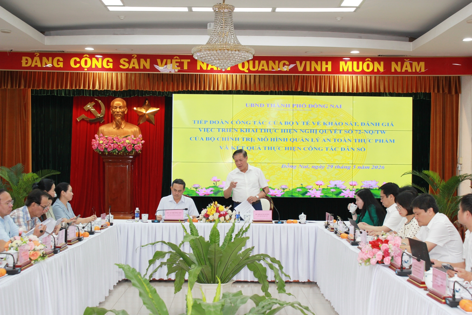 img4385-1780056056181854643879 Thứ trưởng Đỗ Xuân Tuyên: Đưa y tế đến gần dân, lấy phòng bệnh làm trọng tâm- Ảnh 2.