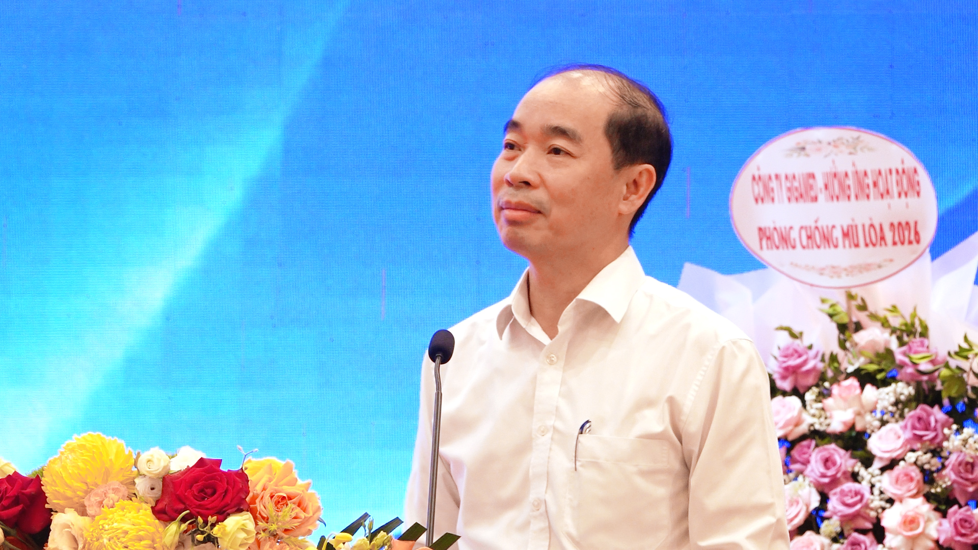 Chiến dịch tầm soát bệnh mắt miễn phí cho hàng vạn người dân Hà Nội- Ảnh 1.