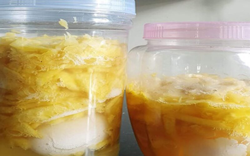 Trứng gà ngâm dứa có tác dụng gì?