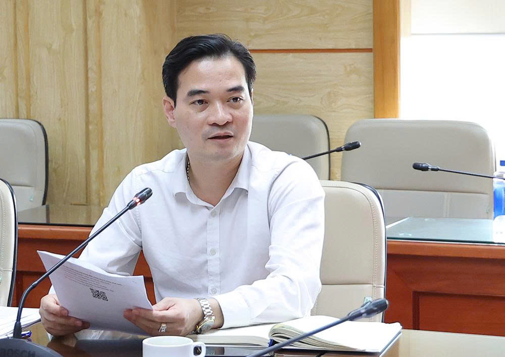 Thứ trưởng Đỗ Xuân Tuyên: Hoàn thiện Luật An toàn thực phẩm theo hướng minh bạch, khả thi, giảm gánh nặng thủ tục - Ảnh 2.