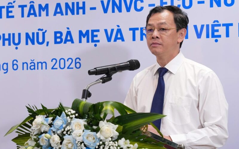 Thứ trưởng Nguyễn Tri Thức: Công tác bà mẹ, trẻ em không chỉ là chăm sóc y tế