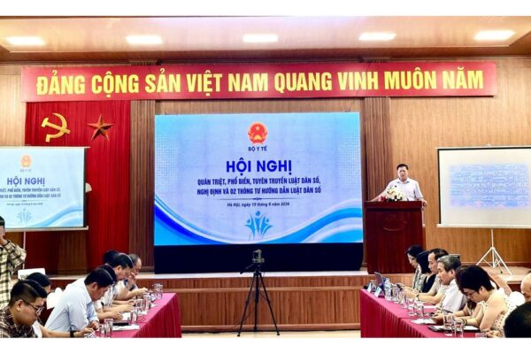 Triển khai đồng bộ Luật Dân số và các văn bản hướng dẫn thi hành