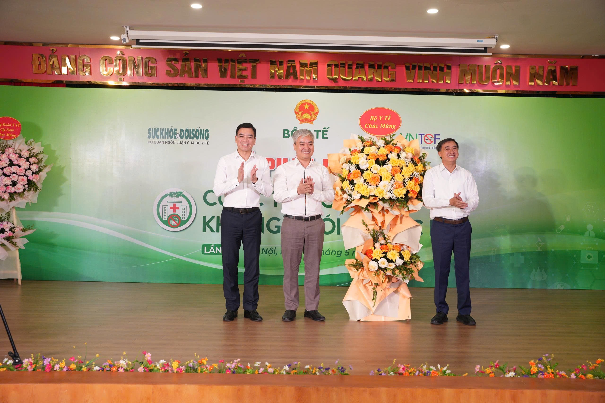 Cuộc thi “Cơ sở y tế không khói thuốc lá” lần II hướng tới môi trường bệnh viện văn minh, chất lượng và an toàn- Ảnh 9.