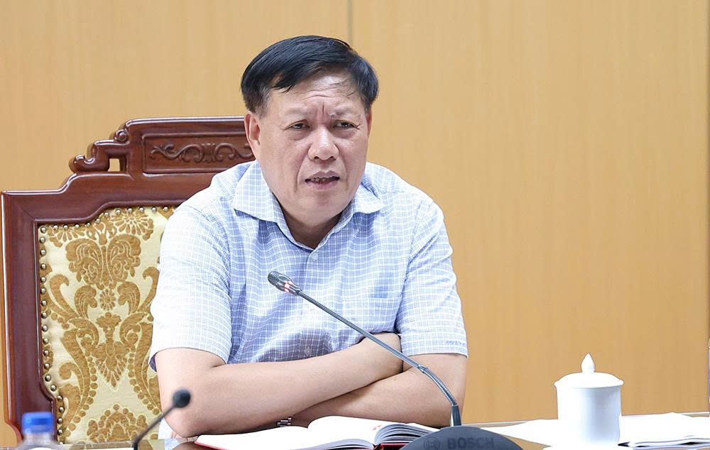 Thứ trưởng Đỗ Xuân Tuyên: Hoàn thiện Luật An toàn thực phẩm theo hướng minh bạch, khả thi, giảm gánh nặng thủ tục - Ảnh 1.