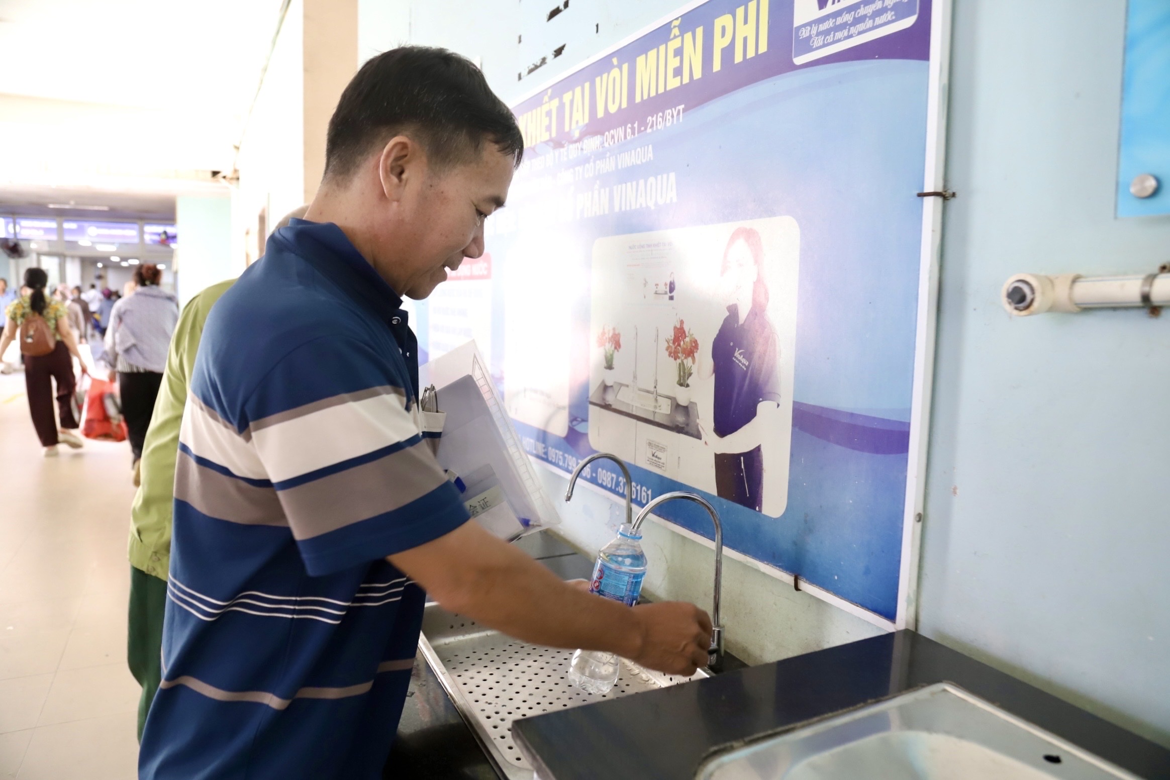 Tăng bàn khám, mở cửa từ 5 giờ sáng... để giảm áp lực cho bệnh nhân ung thư ngày nắng nóng- Ảnh 3.