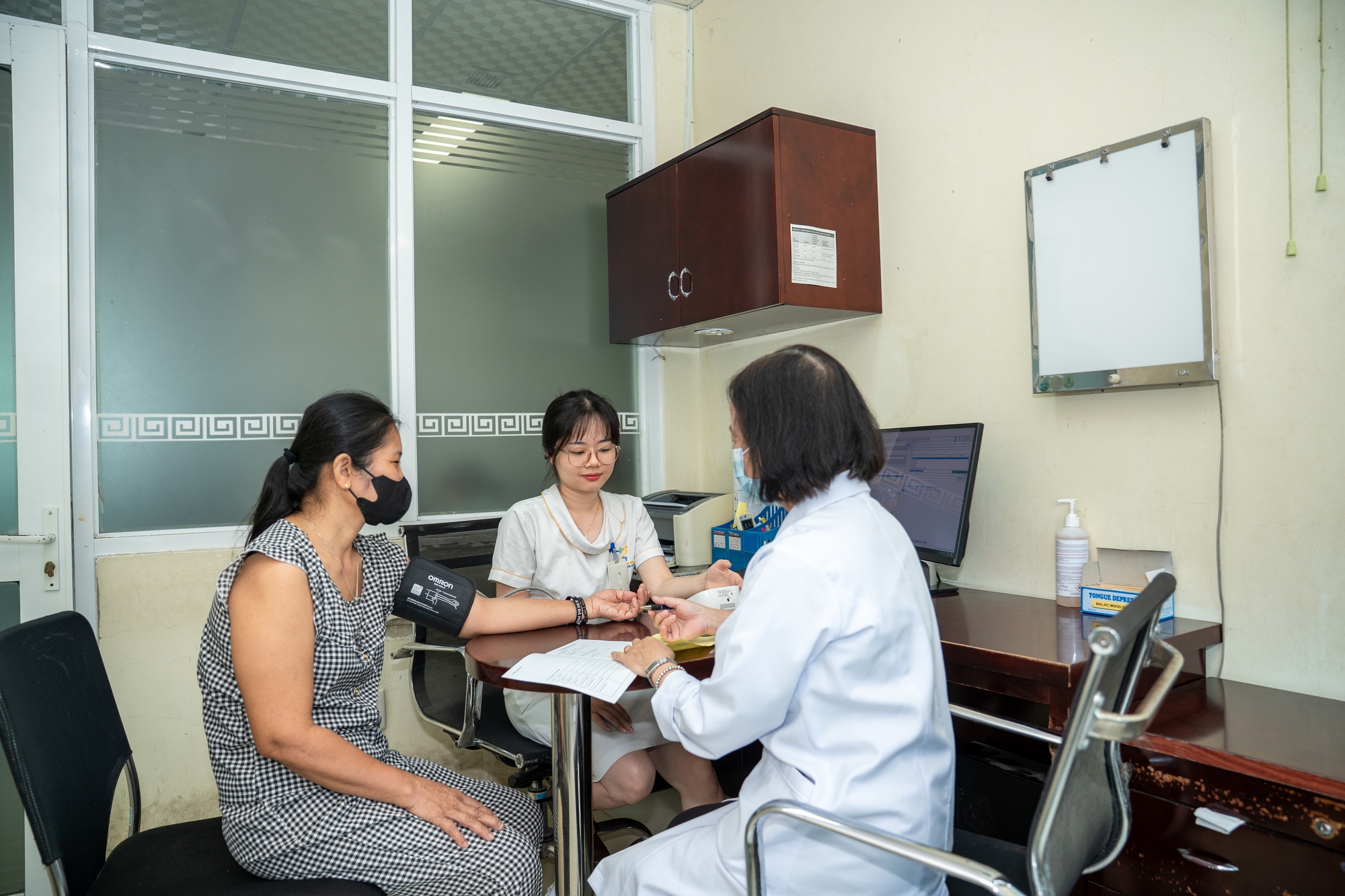 Chuẩn hóa chất lượng, nâng cao năng lực chăm sóc sức khỏe ban đầu- Ảnh 3.