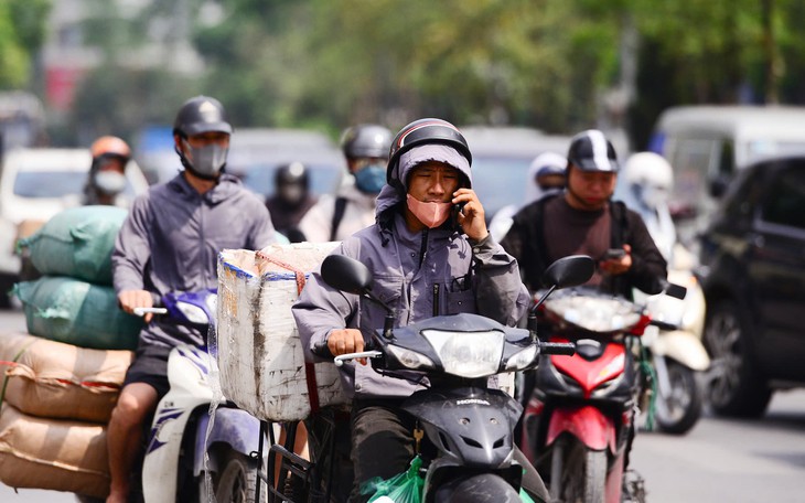 Bao giờ miền Bắc hết nắng nóng?