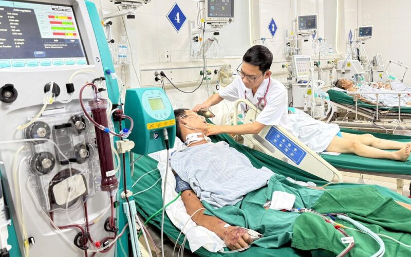 Cứu sống bệnh nhân suy đa tạng nguy kịch do nhiễm liên cầu lợn