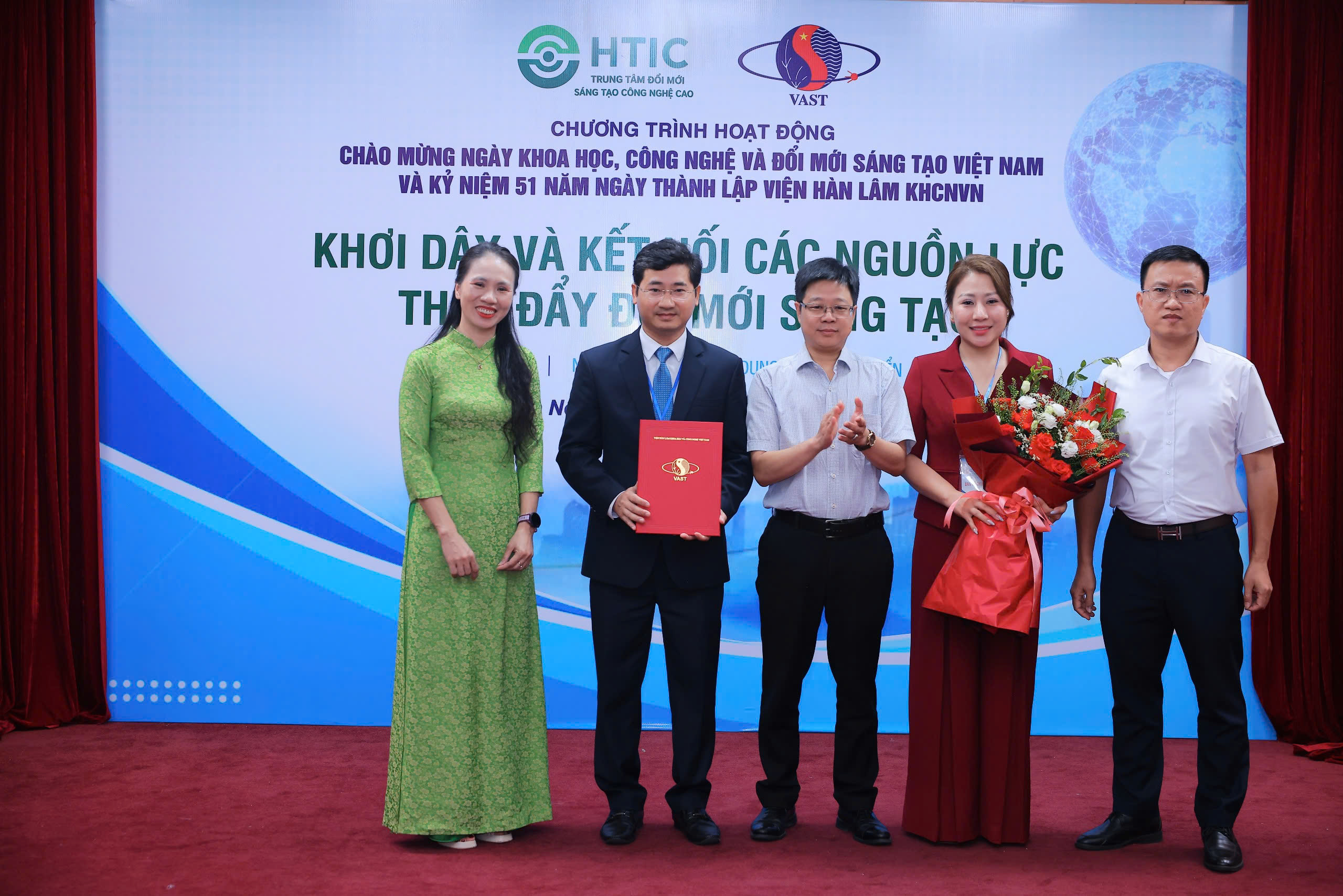 Ra mắt Câu lạc bộ ươm tạo và khởi nghiệp khoa học công nghệ- Ảnh 2.