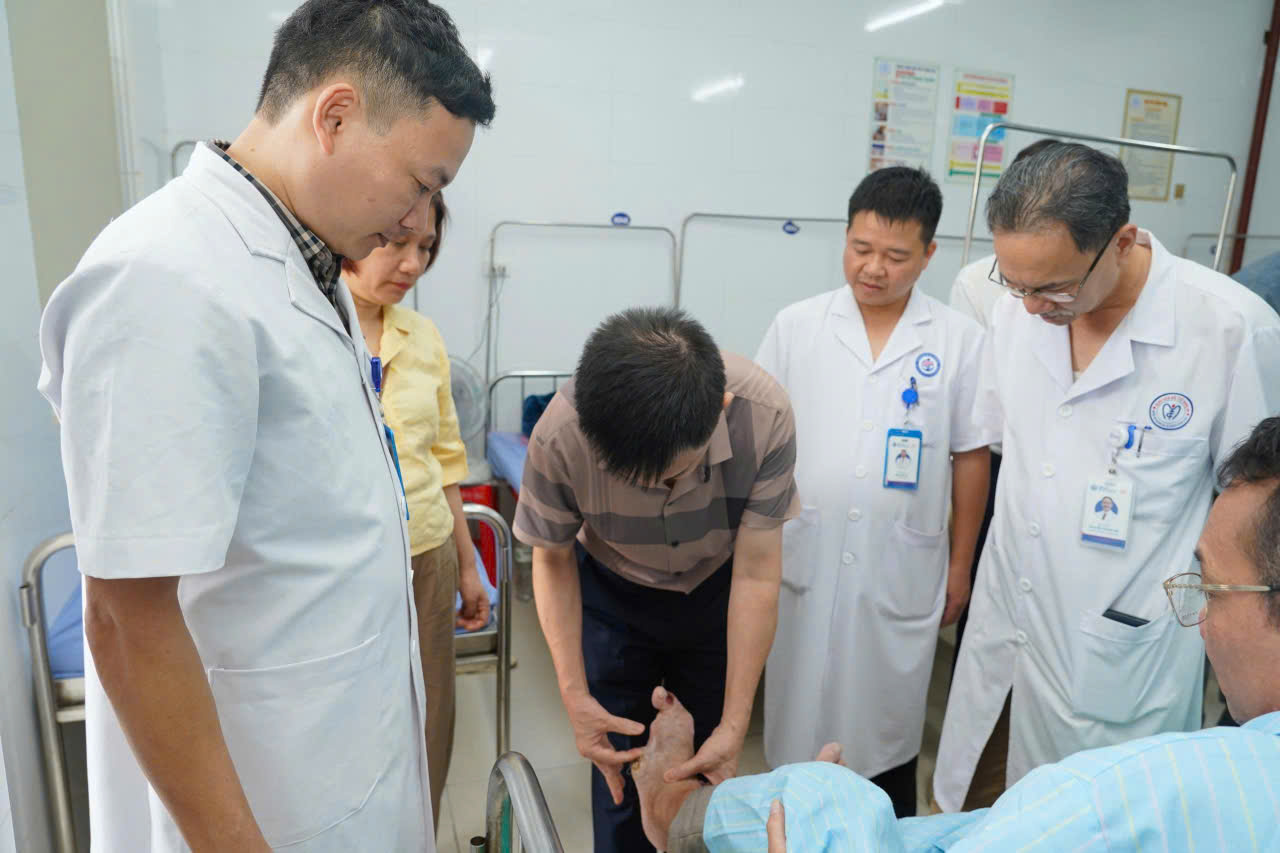 z78796543983861cca03b12caf86c28c5e20d0d3bfa5de-17801088407551174978645 Tăng cơ hội bảo tồn chi thể cho người bệnh đái tháo đường- Ảnh 3.