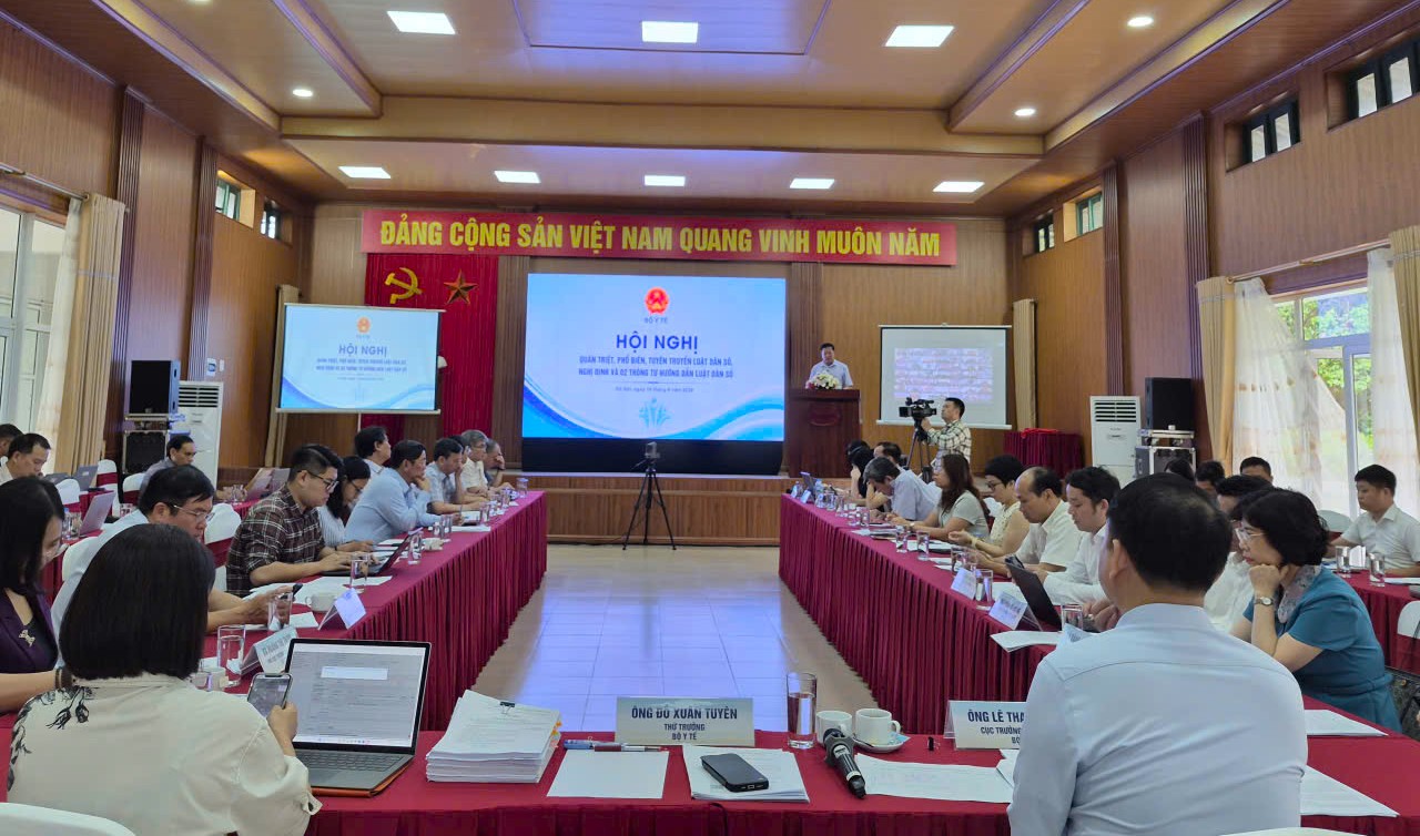 Triển khai đồng bộ Luật Dân số và các văn bản hướng dẫn thi hành- Ảnh 2.
